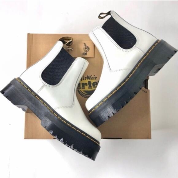 NIB Dr Martens Quad Platform Chelsea Boots Men’s 9 Shoes - Picture 1 of 9
